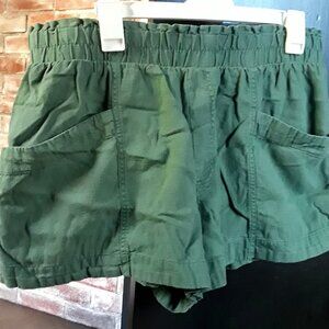 Green Short Shorts (size L)